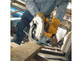 Дисковая ручная пила DeWALT D23700, 1750 Вт