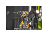 Ударная дрель-шуруповерт DeWALT DCD999X1, АКБ 9 Ач и ЗУ