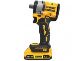 Аккумуляторный бесщеточный гайковерт DeWALT, 18 В, 610 Нм, 2500 об/мин, 3550 уд/мин, c 2 АКБ 2 Ач и ЗУ, в кейсе, DCF922D2T