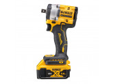 Аккумуляторный бесщеточный гайковерт DeWALT, 18 В, 610 Нм, 2500 об/мин, 3550 уд/мин, с 2 АКБ 5 Ач и ЗУ, в кейсе, DCF921P2T