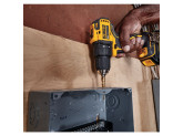 Аккумуляторная бесщеточная дрель-шуруповерт DeWALT, 18 В, 1650 об/мин, с 2 АКБ 2 Ач и ЗУ, в кейсе TSTAK, DCD708D2T