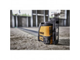 Самовыравнивающийся линейный ЗЕЛЕНЫЙ лазерный уровень DeWALT DW088CG