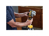 Линейный лазерный нивелир DeWALT, на батарейках, самовыравнивающийся, зеленый, 20 м, в кейсе, DW089CG