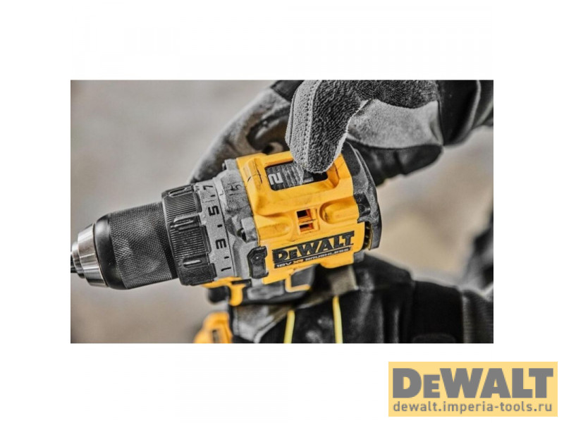 Аккумуляторная дрель DeWALT DCD800E2T, кейс, 18В, 2 АКБ 1.7 Ач, ЗУ Аккумуляторная дрель DeWALT DCD800E2T, кейс, 18В, 2 АКБ 1.7 Ач, ЗУ