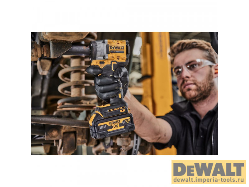 Аккумуляторный бесщеточный гайковерт DeWALT, 18 В, 610 Нм, 2500 об/мин, 3550 уд/мин, с 2 АКБ 5 Ач и ЗУ, в кейсе, DCF921P2T Аккумуляторный бесщеточный гайковерт DeWALT, 18 В, 610 Нм, 2500 об/мин, 3550 уд/мин, с 2 АКБ 5 Ач и ЗУ, в кейсе, DCF921P2T