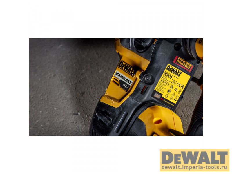 Аккумуляторный перфоратор DEWALT DCH416NT, 54 В, 4.5 Дж, 4200 уд/мин, без АКБ и ЗУ, в кейсе TSTAK (DCH416NT-XJ) Аккумуляторный перфоратор DEWALT DCH416NT, 54 В, 4.5 Дж, 4200 уд/мин, без АКБ и ЗУ, в кейсе TSTAK (DCH416NT-XJ)