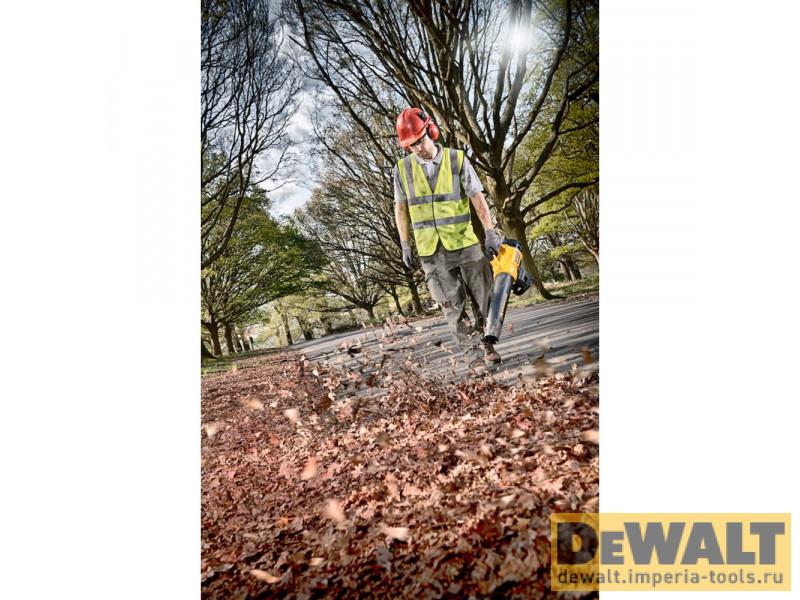 Воздуходув аккумуляторный профессиональный 18 Вольт DeWALT DCM562PB без аккумулятора и ЗУ Воздуходув аккумуляторный профессиональный 18 Вольт DeWALT DCM562PB без аккумулятора и ЗУ