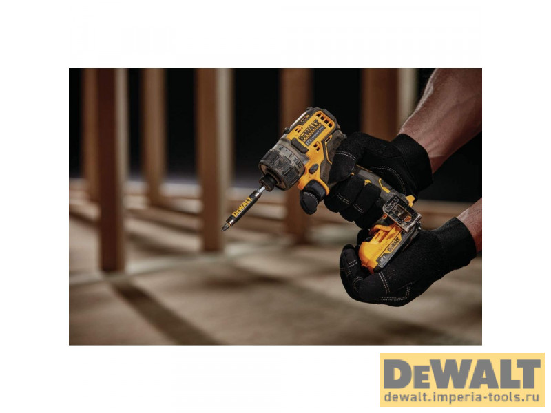 Аккумуляторный бесщеточный шуруповерт DeWALT, 12 В, 8 Нм, 1100 об/мин, с 2 АКБ 5 Ач и ЗУ, в кейсе, DCF601D2 Аккумуляторный бесщеточный шуруповерт DeWALT, 12 В, 8 Нм, 1100 об/мин, с 2 АКБ 5 Ач и ЗУ, в кейсе, DCF601D2