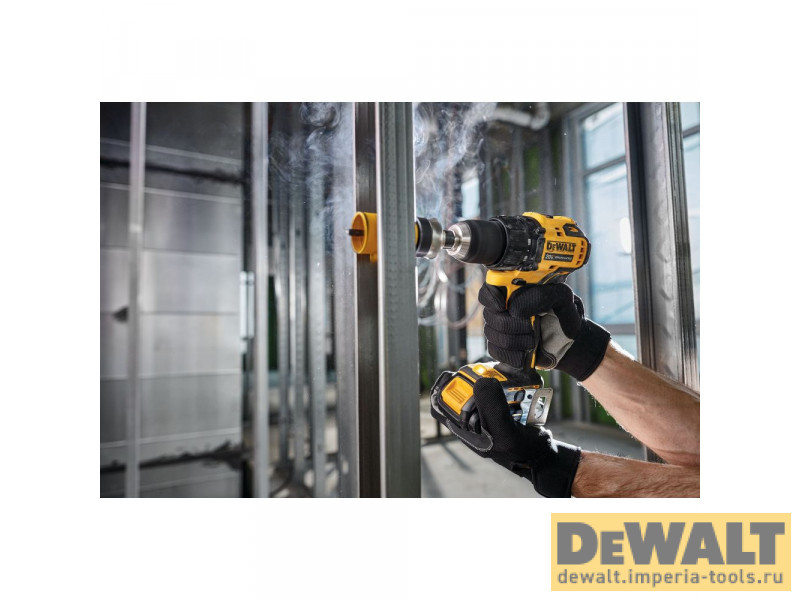 Аккумуляторная бесщеточная дрель-шуруповерт DeWALT, 18 В, 1650 об/мин, с 2 АКБ 1.5 Ач и ЗУ, в кейсе TSTAK, DCD708S2T