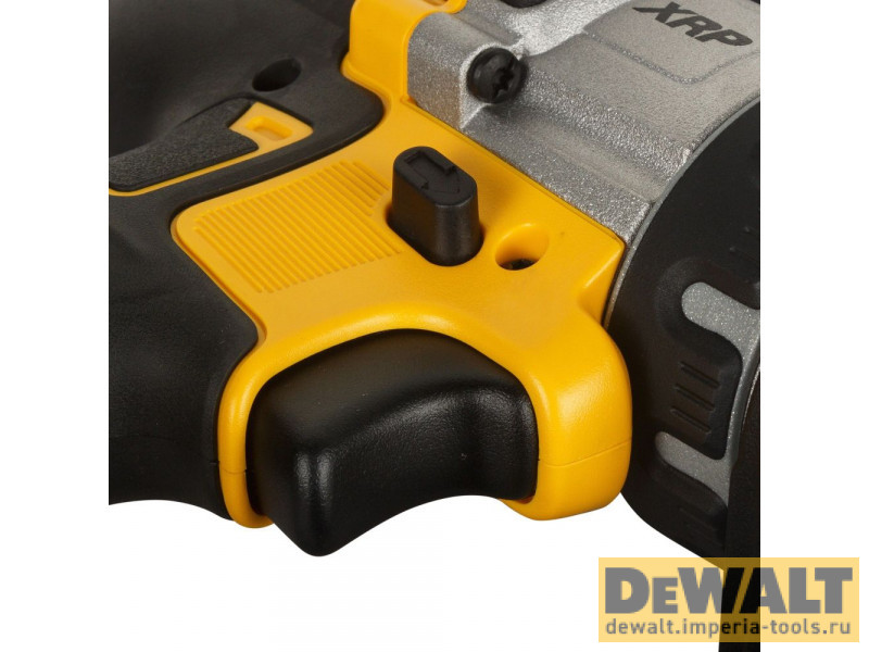 Аккумуляторная бесщеточная дрель-шуруповерт DeWALT, 18 В, 2000 об/мин, c АКБ 9 Ач и ЗУ в кейсе, DCD991X1 Аккумуляторная бесщеточная дрель-шуруповерт DeWALT, 18 В, 2000 об/мин, c АКБ 9 Ач и ЗУ в кейсе, DCD991X1