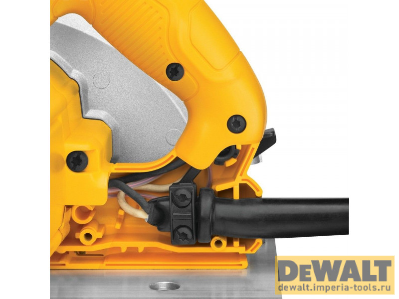 Дисковая ручная пила DeWALT DWE575, 1600 Вт, 5200 об/мин Дисковая ручная пила DeWALT DWE575, 1600 Вт, 5200 об/мин