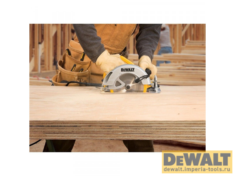 Дисковая ручная пила DeWALT DWE575, 1600 Вт, 5200 об/мин Дисковая ручная пила DeWALT DWE575, 1600 Вт, 5200 об/мин
