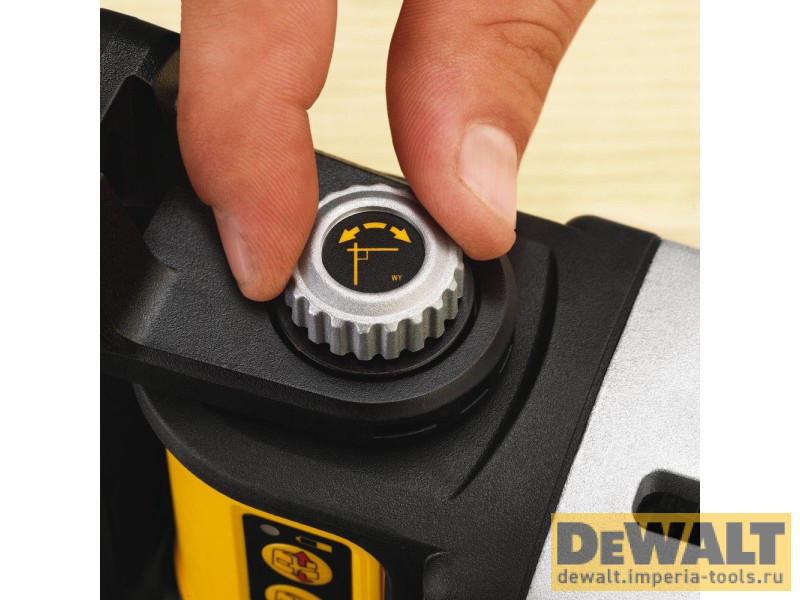 Самовыравнивающийся линейный КРАСНЫЙ лазерный уровень DeWALT DW089K Самовыравнивающийся линейный КРАСНЫЙ лазерный уровень DeWALT DW089K